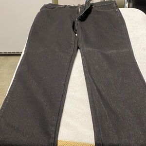 Wrangler Men's Charcoal Relaxed Jeans
